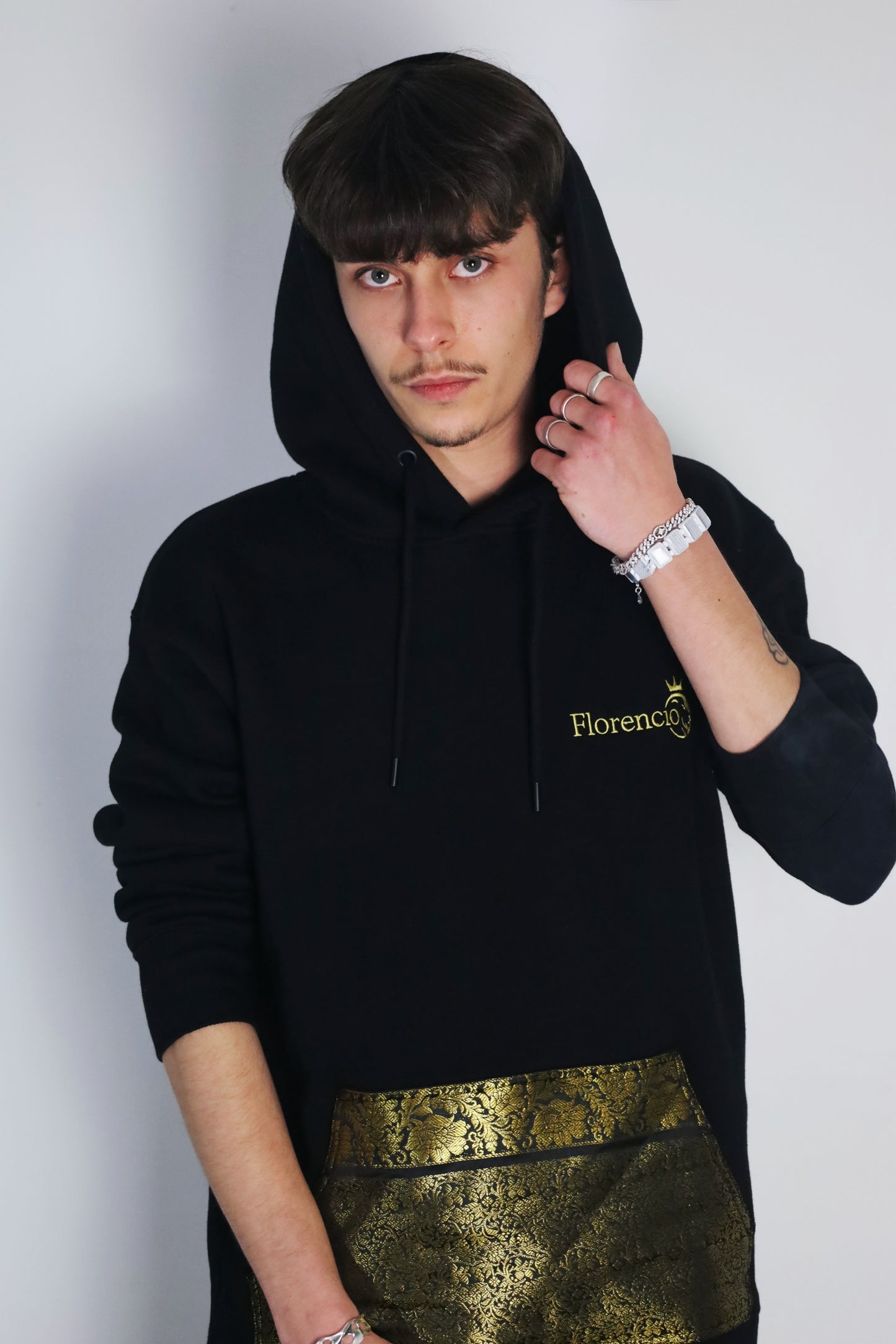 Hoodie - Ratri
