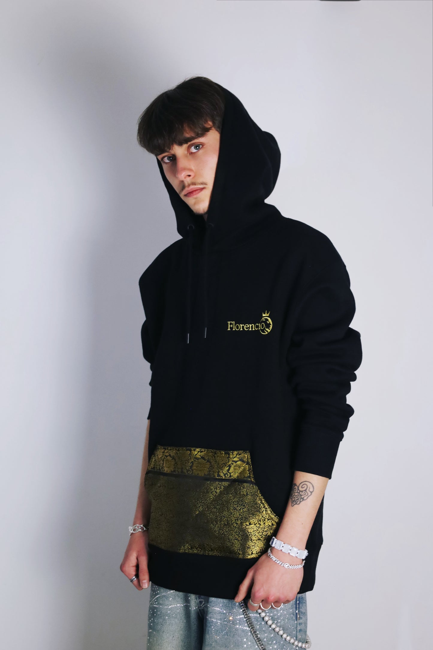 Hoodie - Ratri